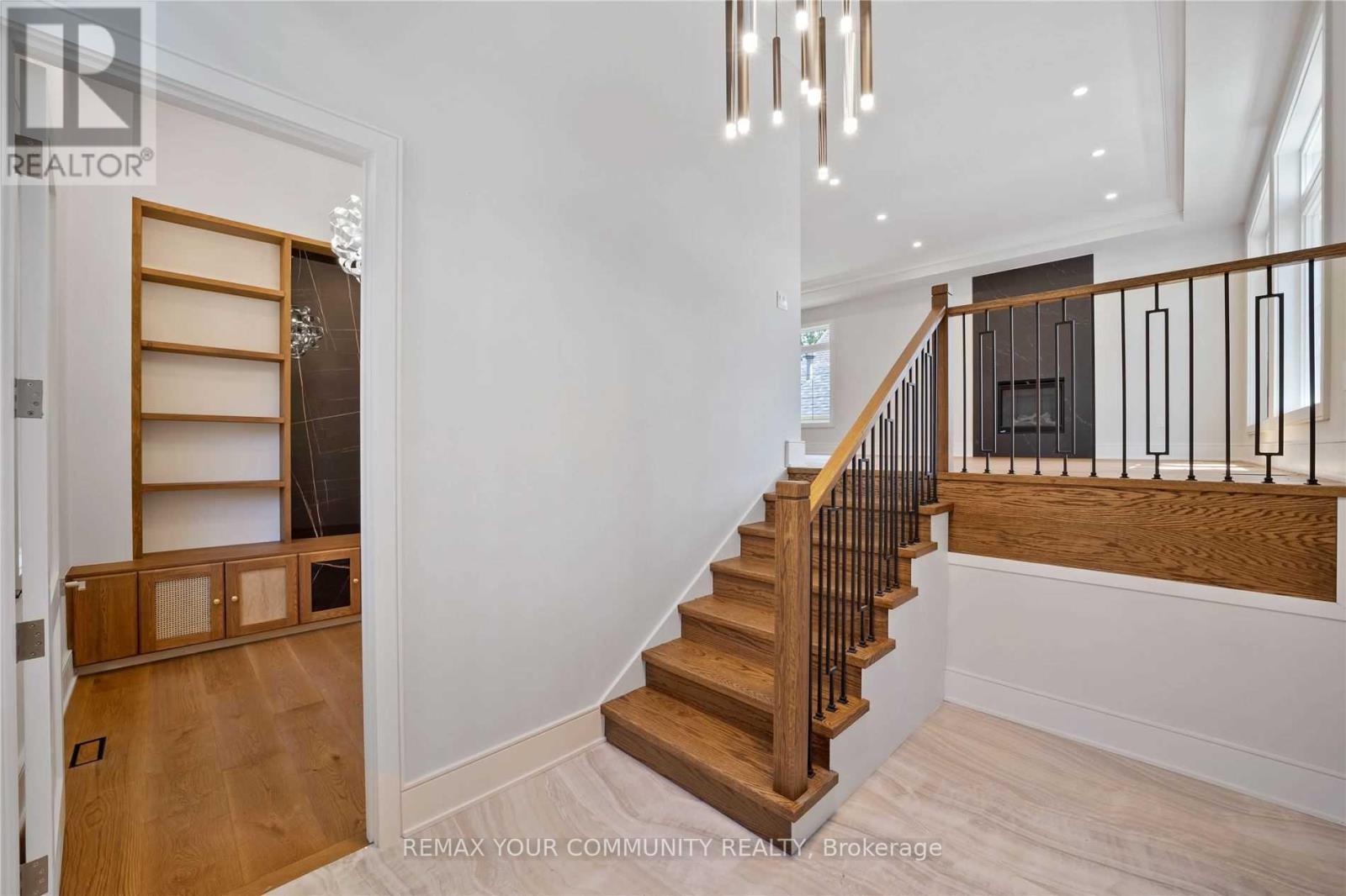 116 PARK HOME AVENUE - Image 2