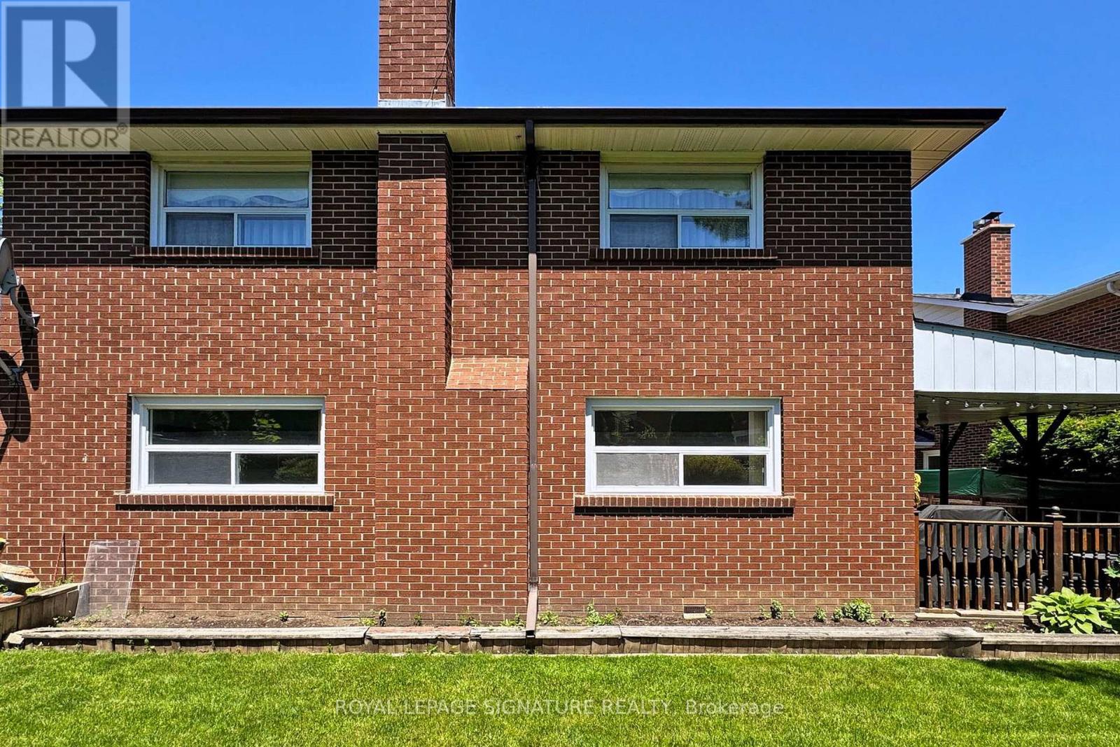 6 KELVINWAY DRIVE - 44