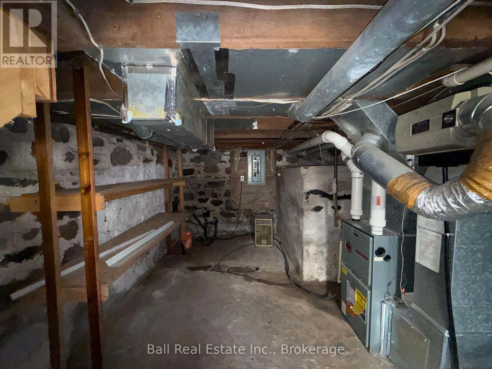 26 NASSAU STREET - 31