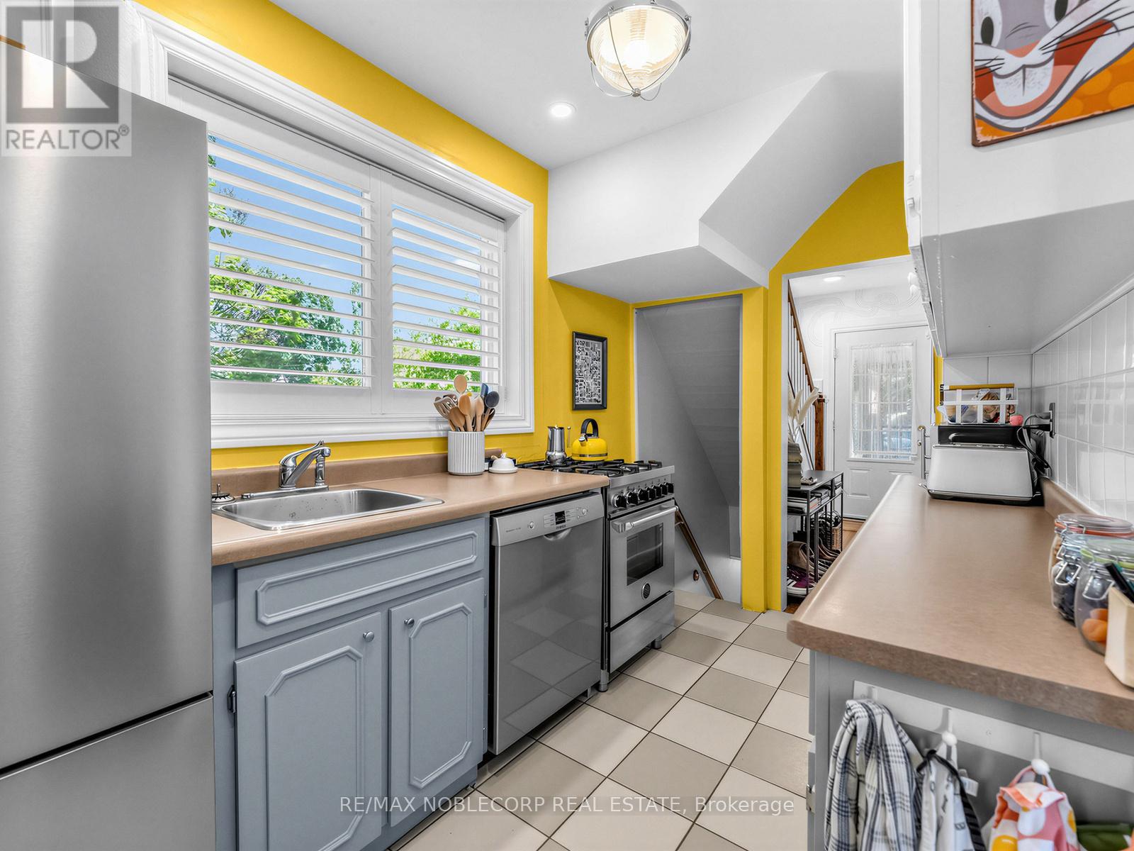 12 BAGOT STREET - 10