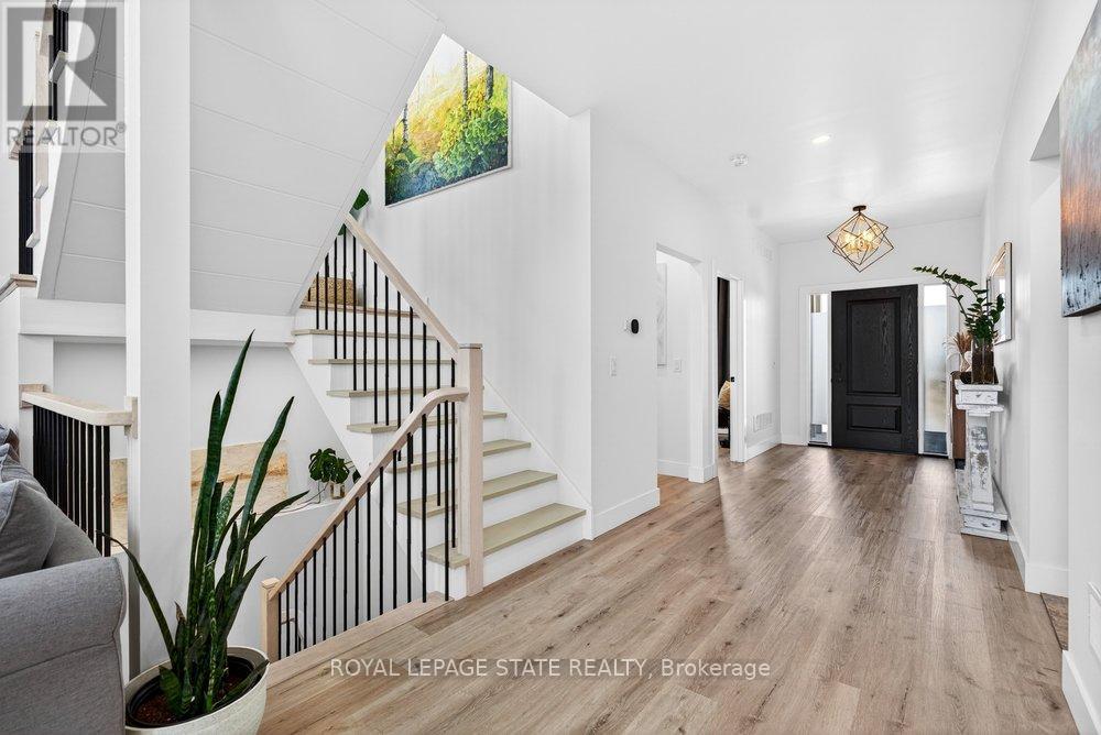 4286 VICTORIA AVENUE - 21