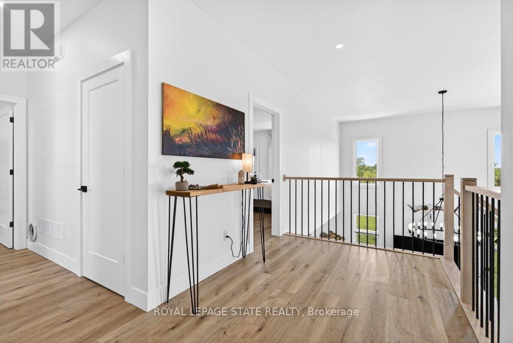 4286 VICTORIA AVENUE - 22