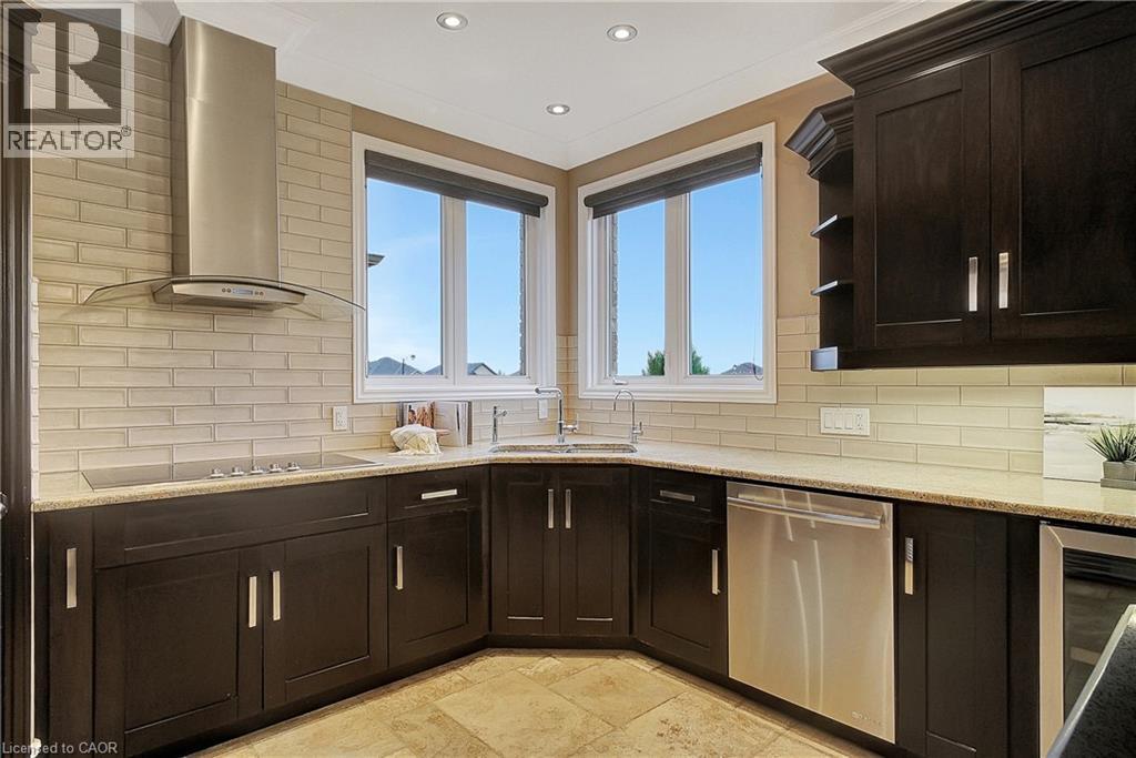 15 MCWILLIAMS Court - 13