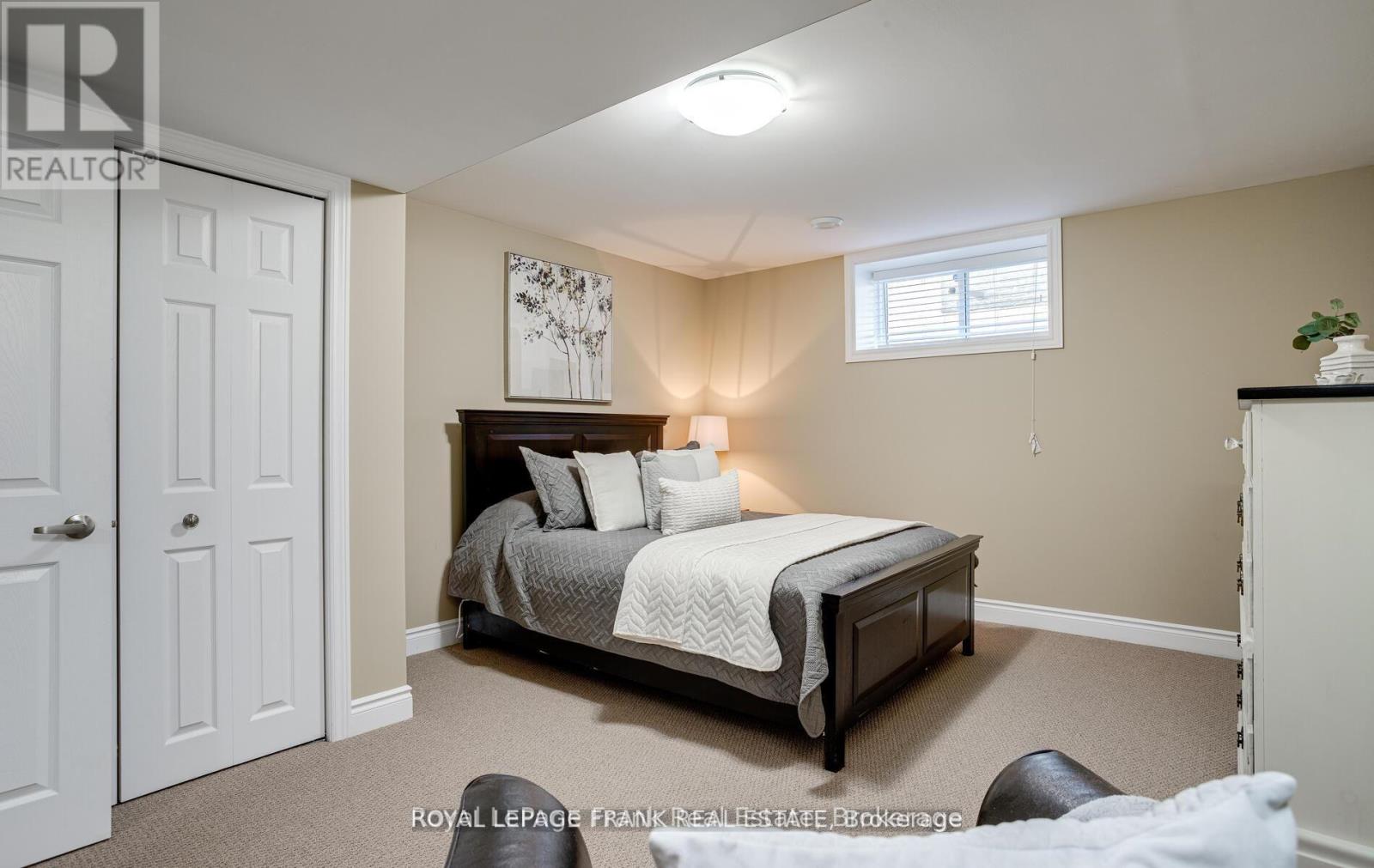 41 CORTLAND WAY - 29