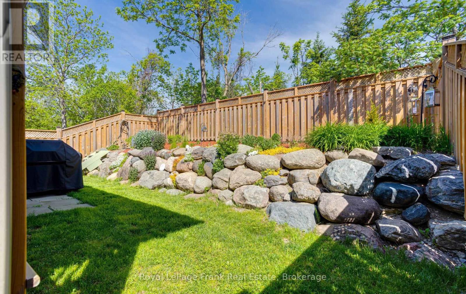 41 CORTLAND WAY - 39