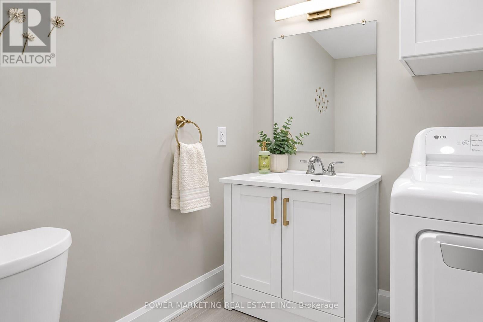 1312 BAYVIEW DRIVE - 13