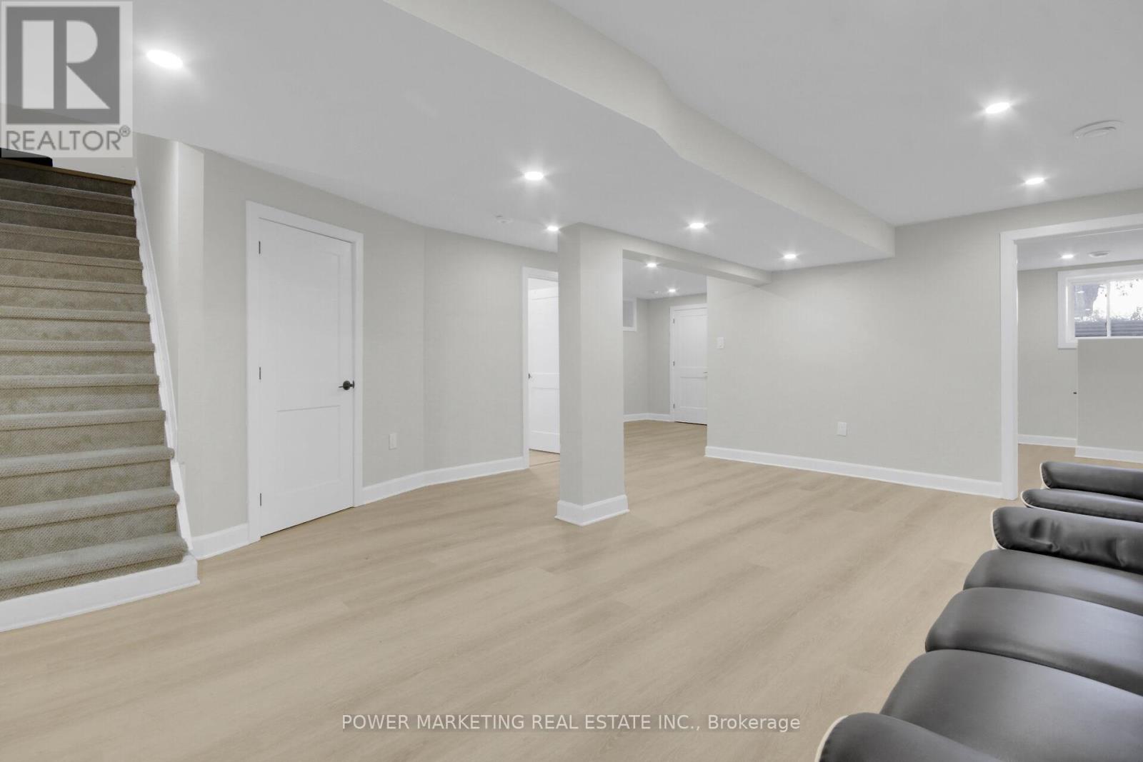 1312 BAYVIEW DRIVE - 30