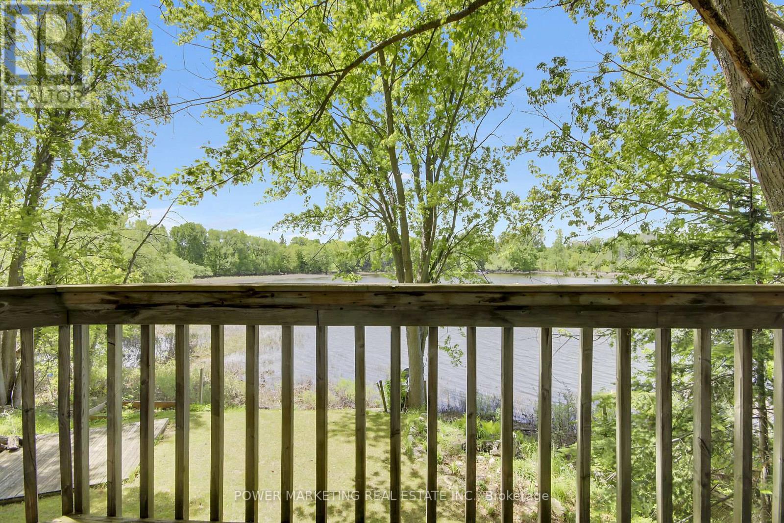1312 BAYVIEW DRIVE - 44