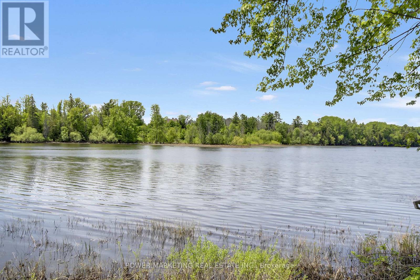1312 BAYVIEW DRIVE - 46