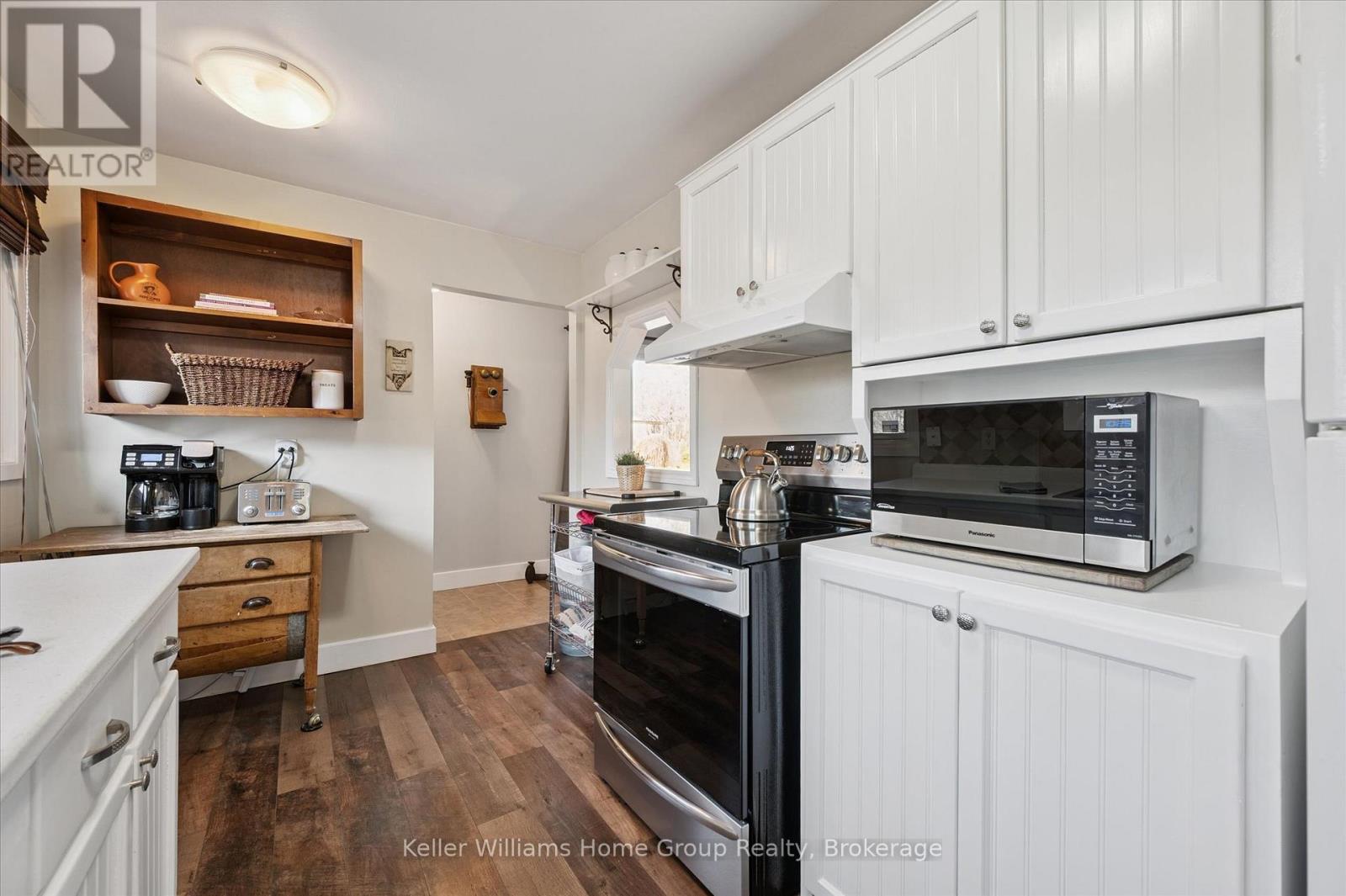 1 ISLINGTON AVENUE - 11