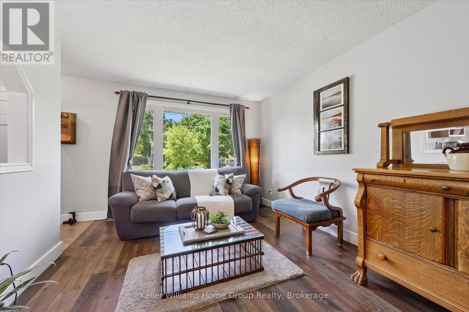 1 ISLINGTON AVENUE - 5