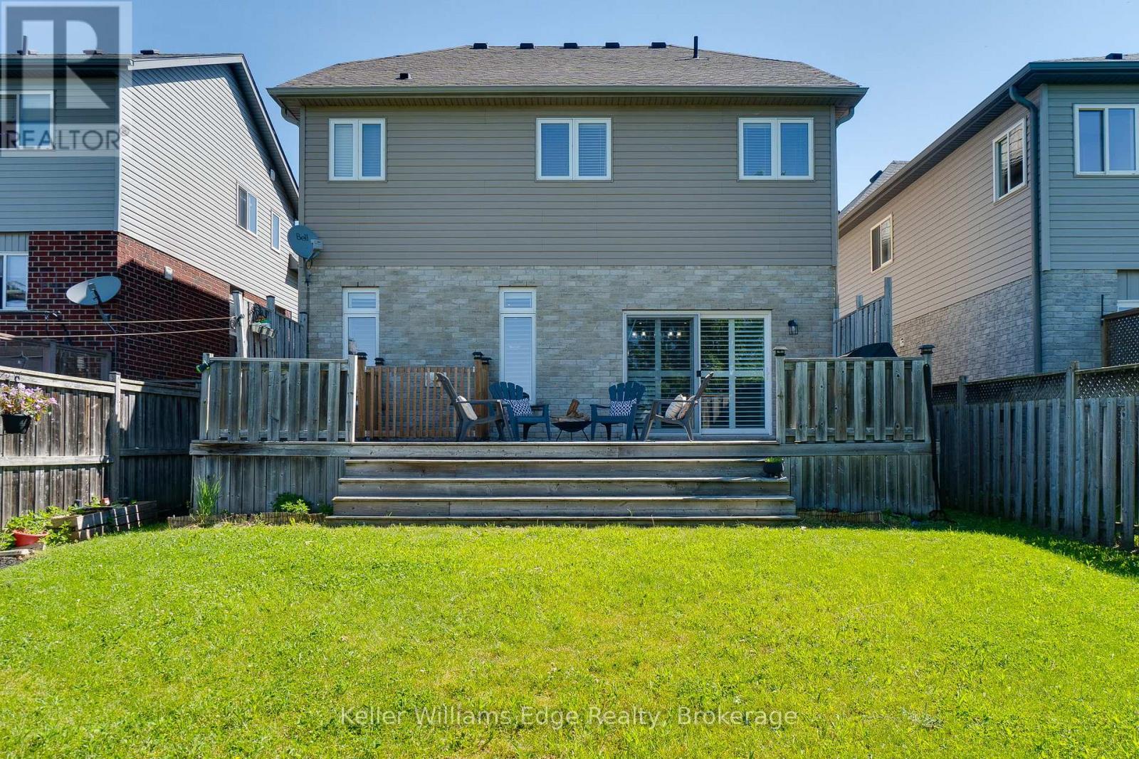 56 SMITH'S CREEK DRIVE - 41