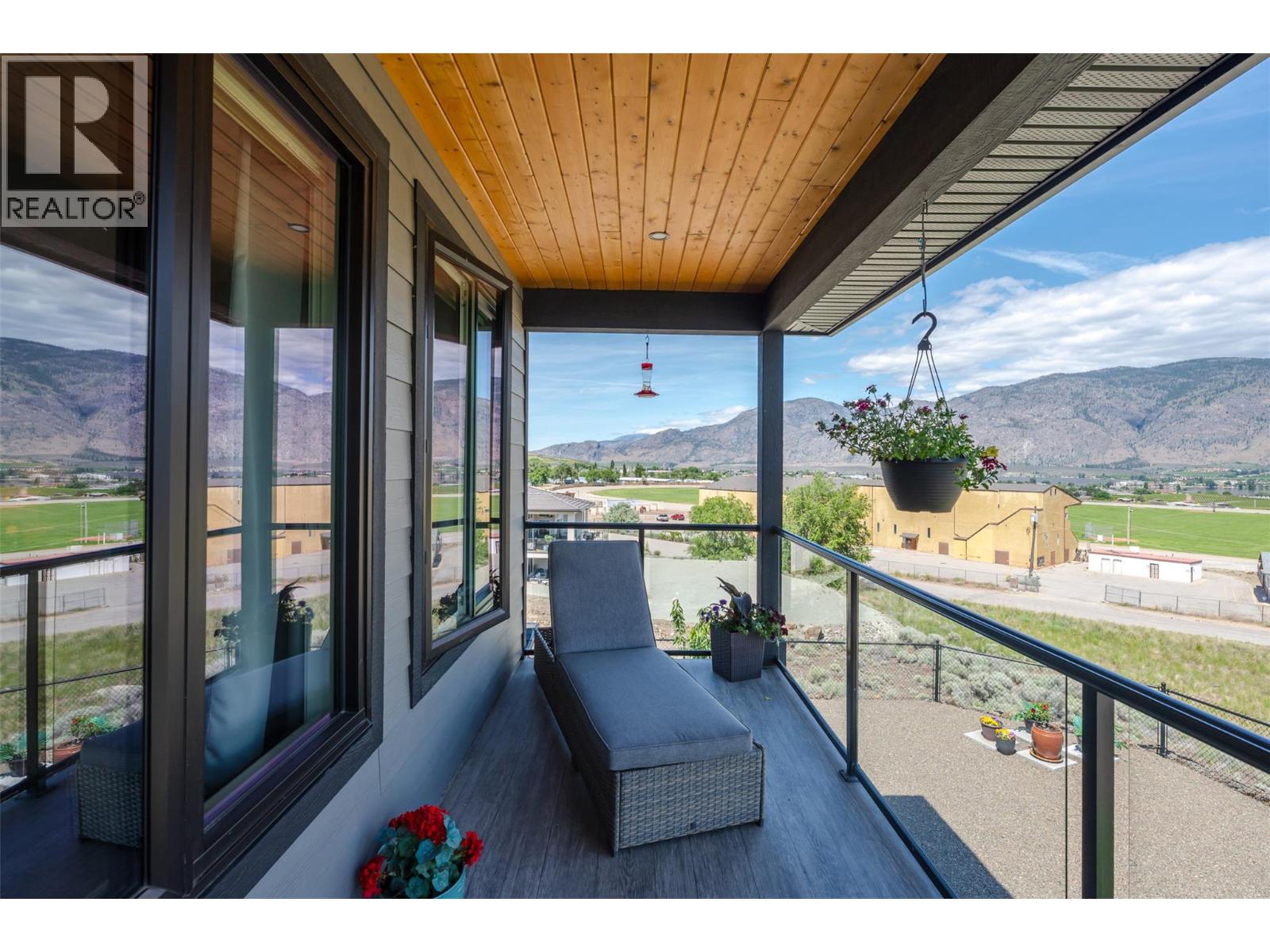 3803 TORREY PINES Drive, Osoyoos