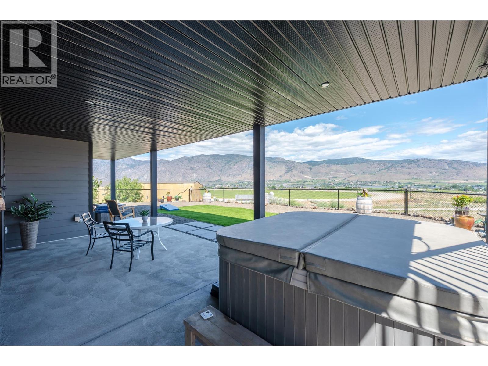  3803 TORREY PINES Drive, Osoyoos