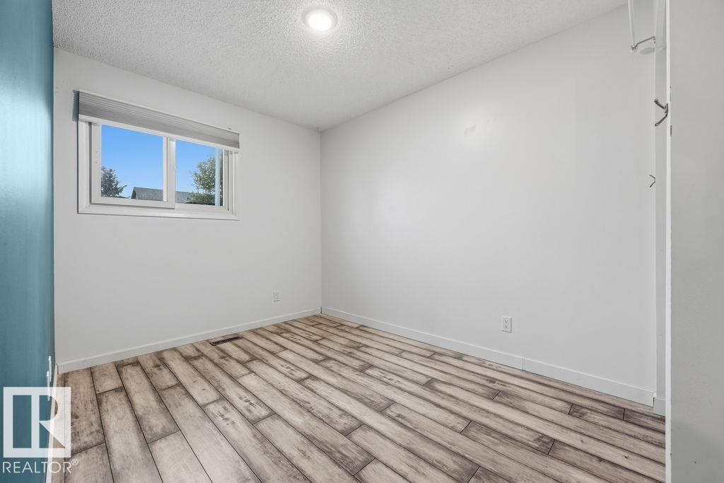 14516 20 ST NW - 23