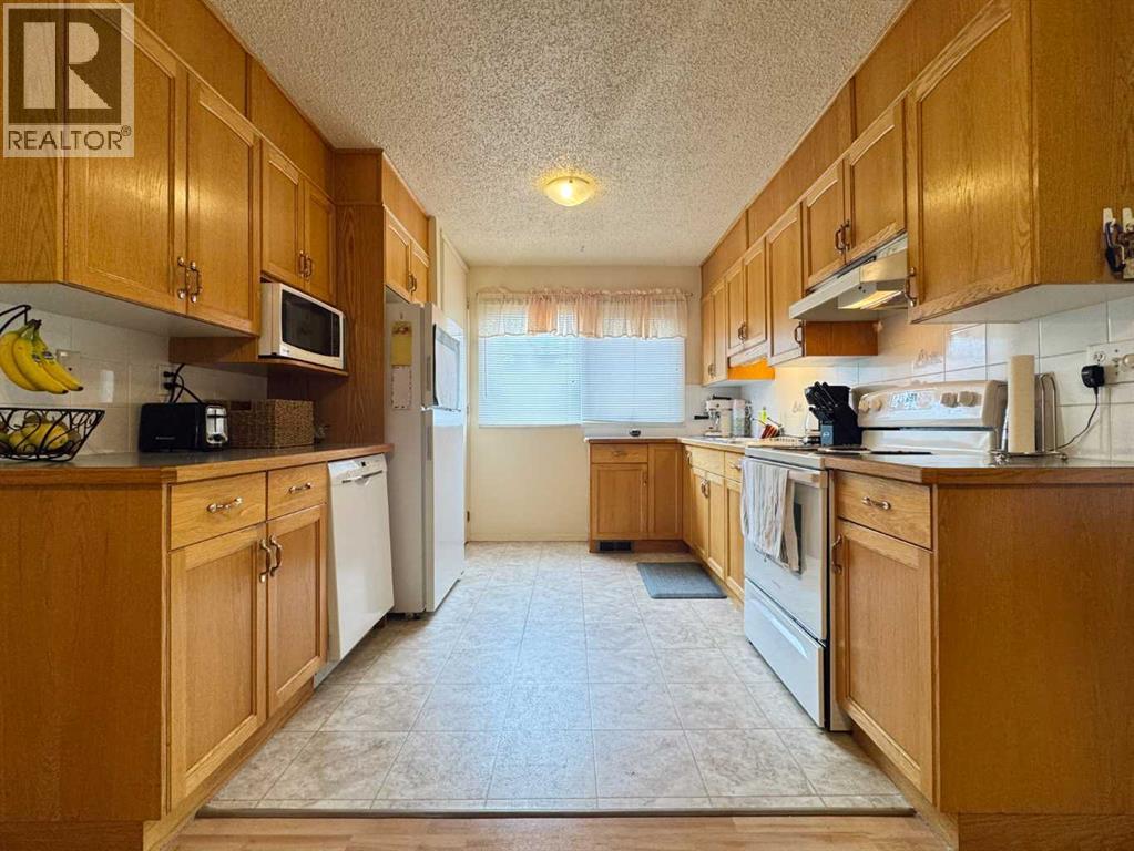 42 Selkirk Road W - 9