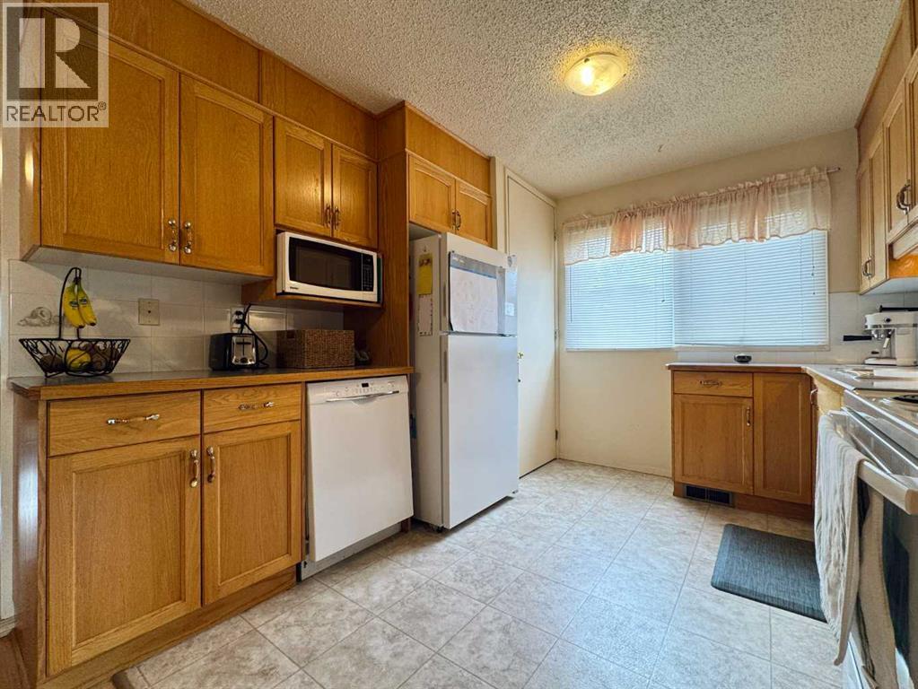 42 Selkirk Road W - 10
