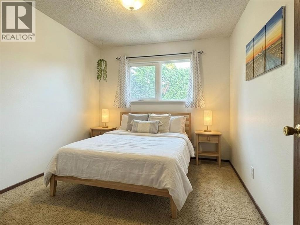 42 Selkirk Road W - 16