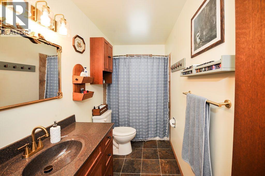 4pc main bath