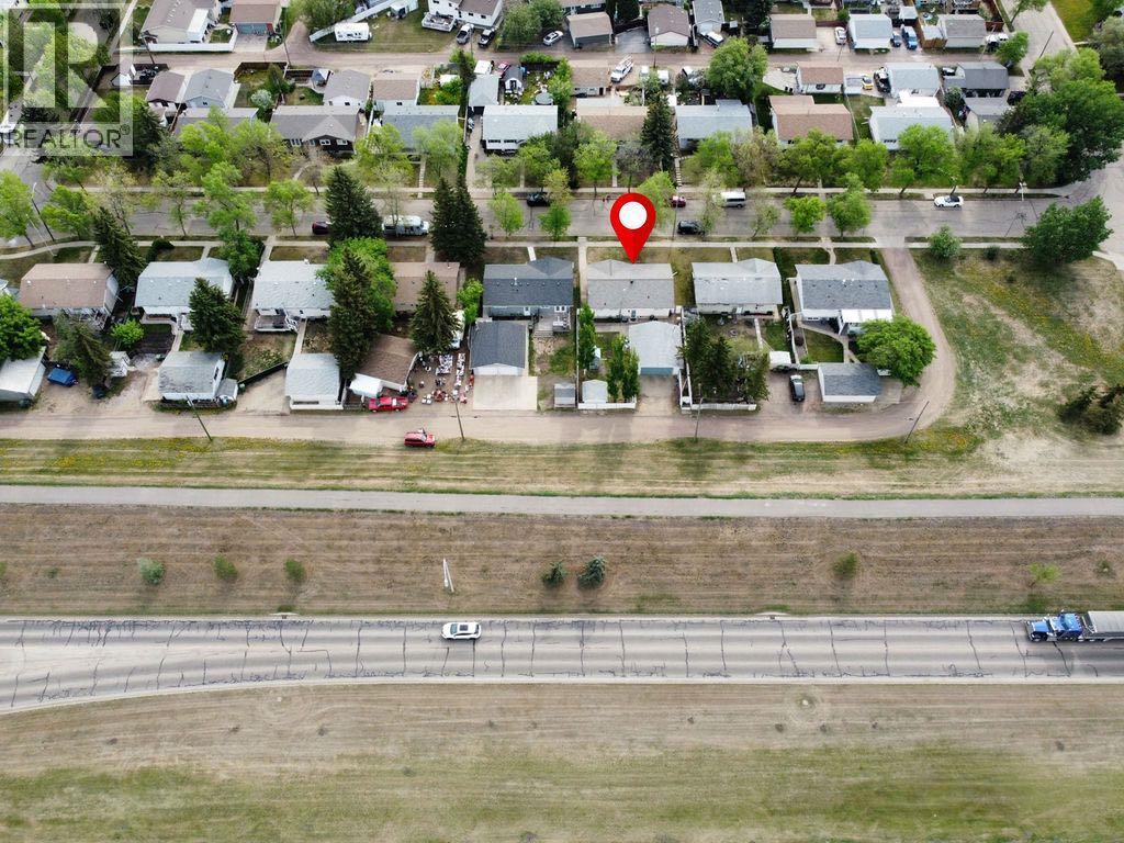 4414 67 Street — photo 37