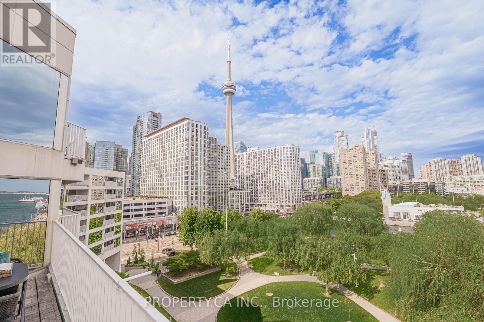 #707 401 QUEENS QUAY W - 29