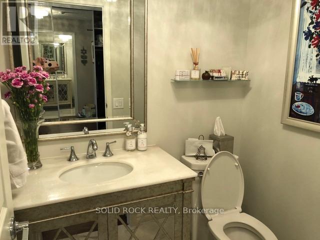#408 8 COVINGTON ROAD N - 12