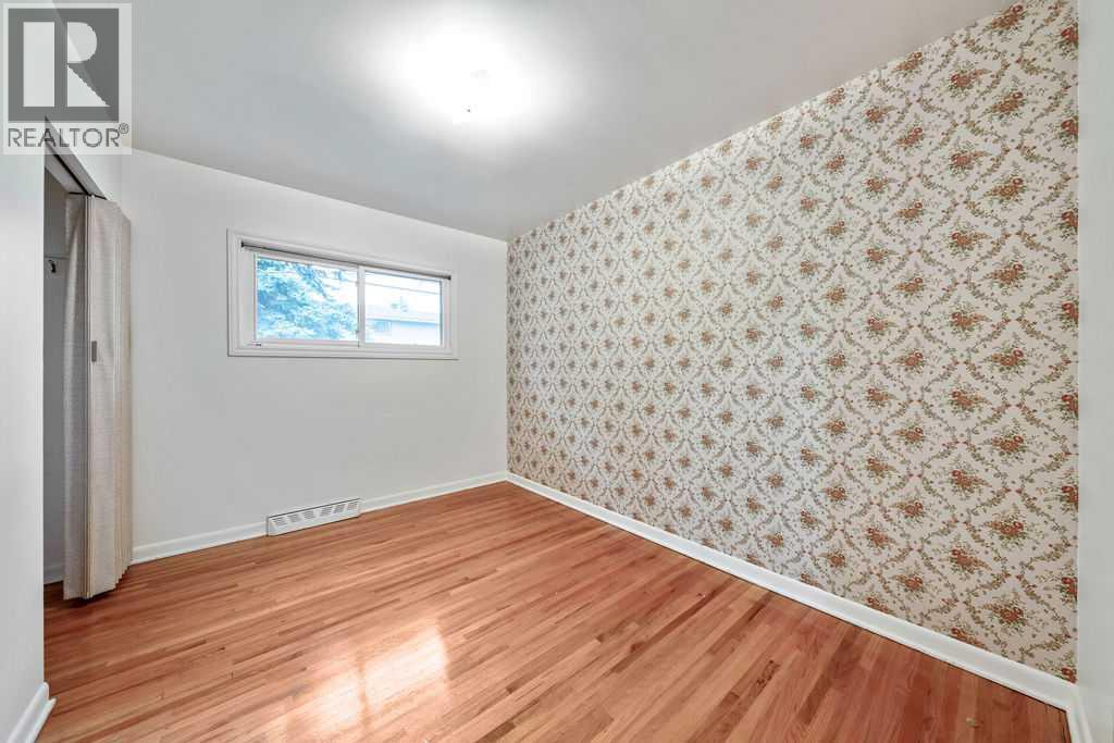 7315 5 Street SW - 12
