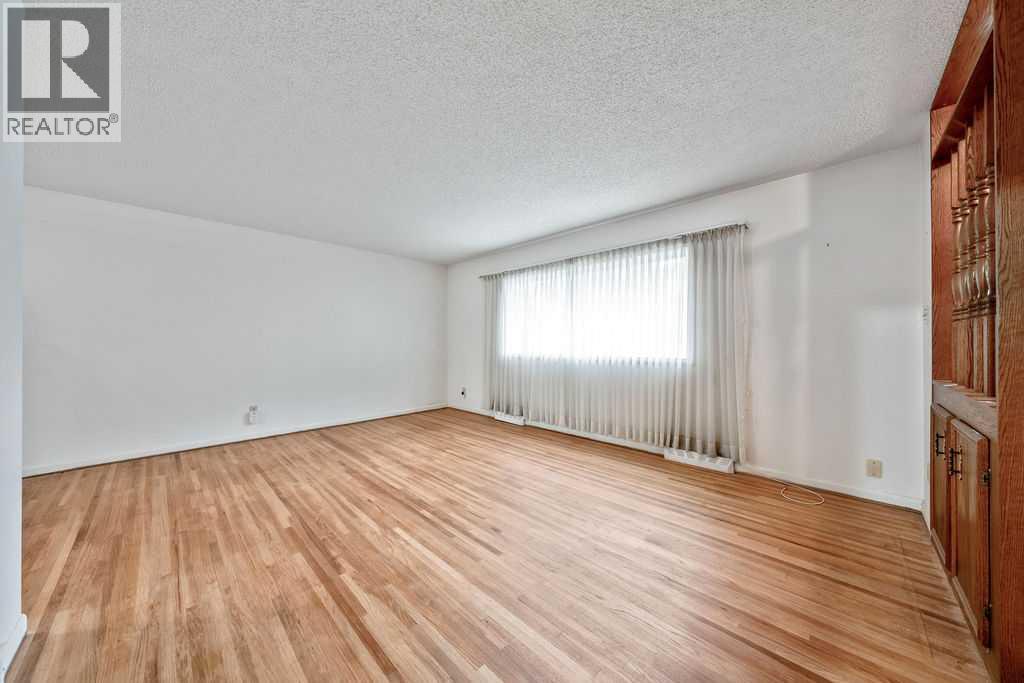7315 5 Street SW - Image 3