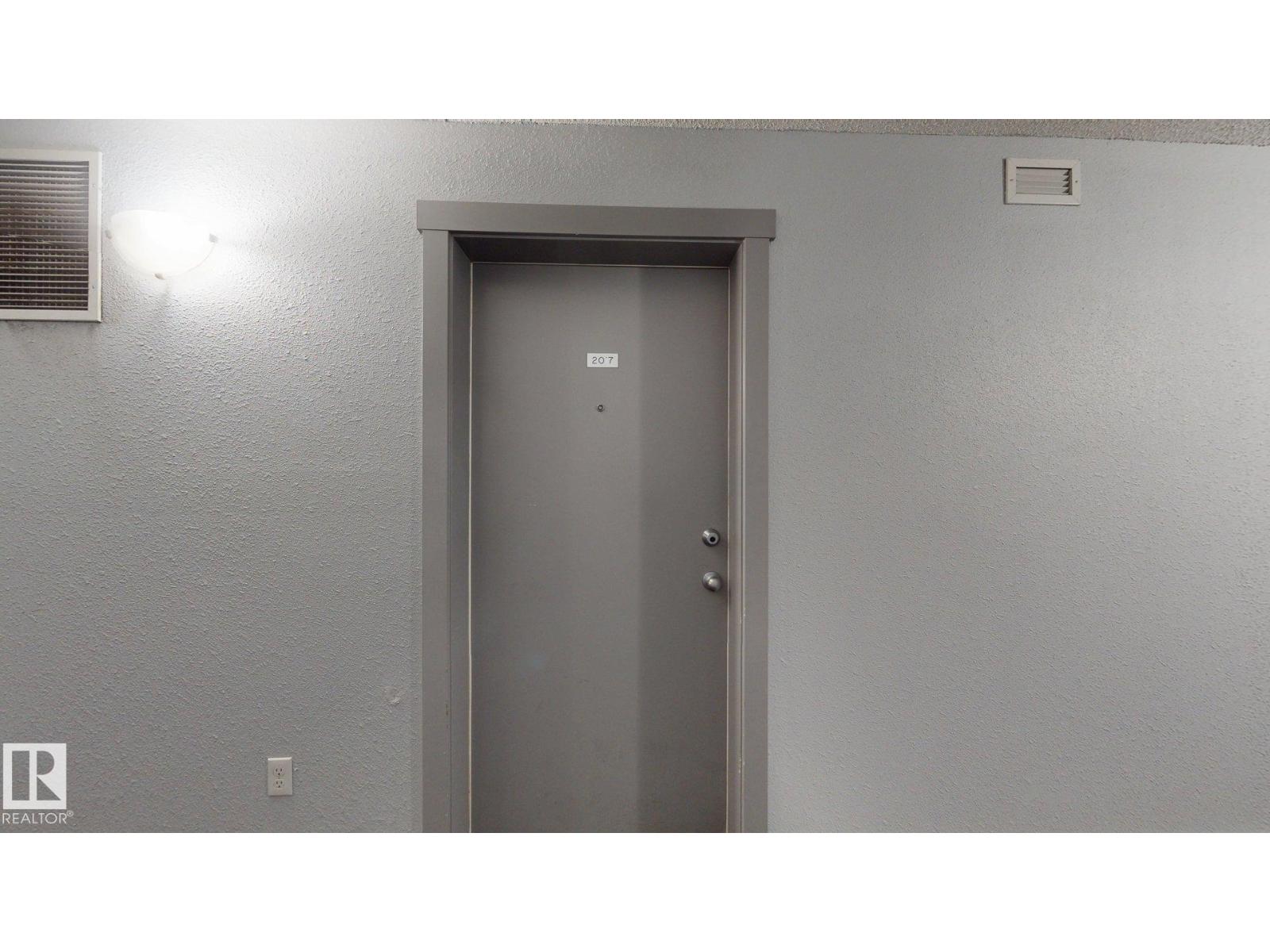 #207 11816 22 AV SW - 16