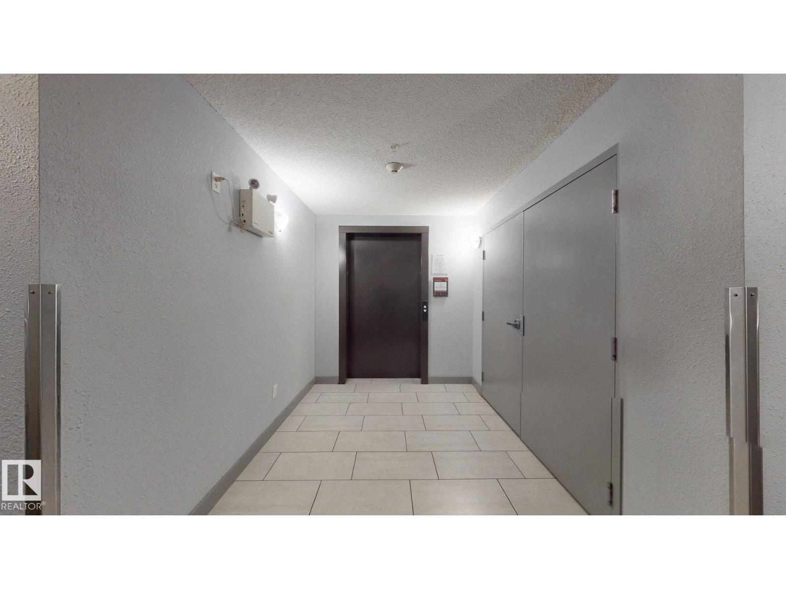 #207 11816 22 AV SW - 4