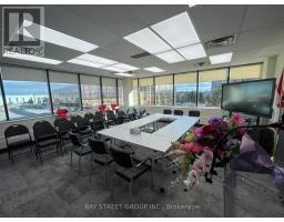 301 - 7030 Woodbine Avenue, Markham, ON L3R6G2 Photo 6