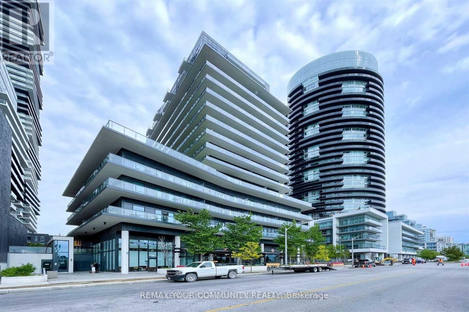 Listing photo of 1714 - 39 ANNIE CRAIG DRIVE