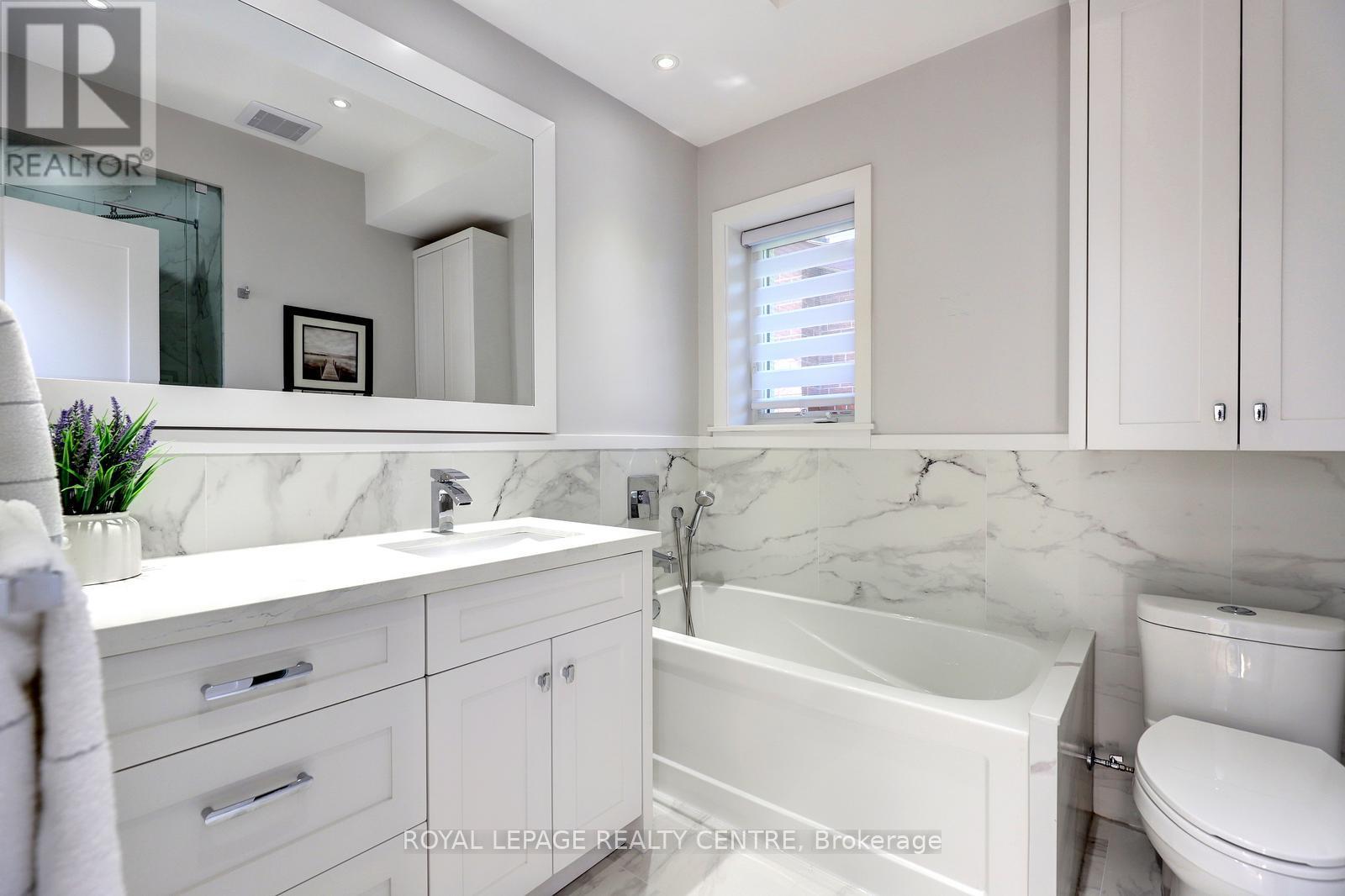 2257 SPRINGFIELD COURT - 23