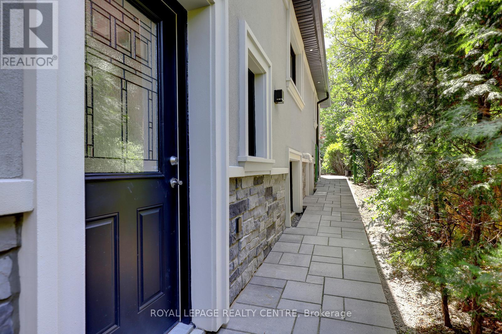 2257 SPRINGFIELD COURT - 47