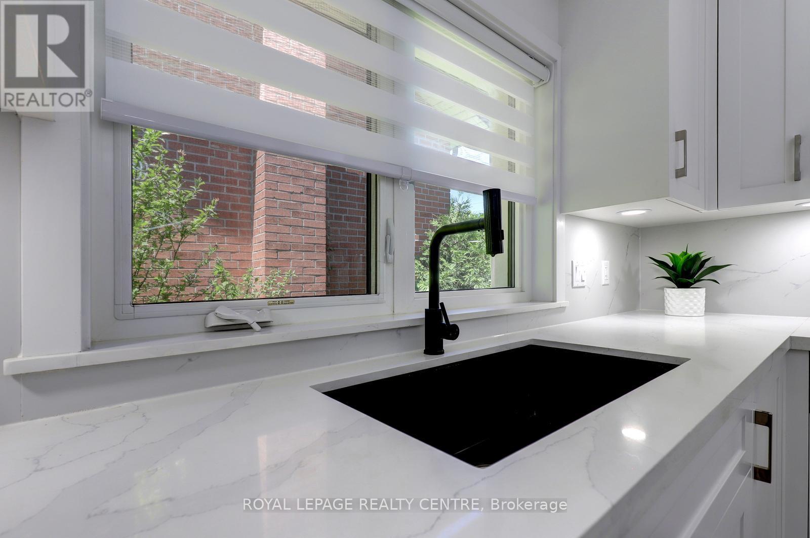 2257 SPRINGFIELD COURT - 8