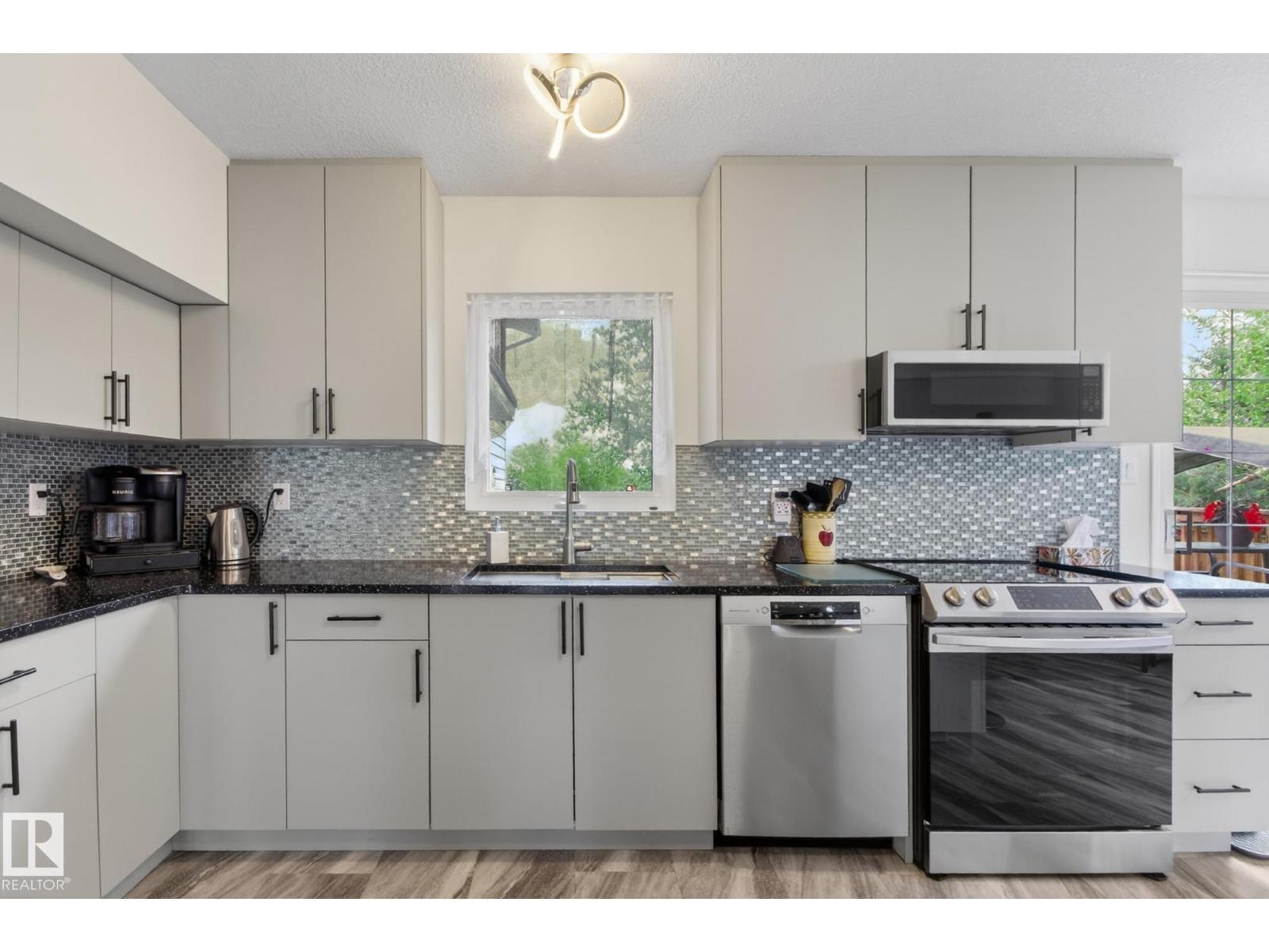 101 HILLSIDE PL - 15