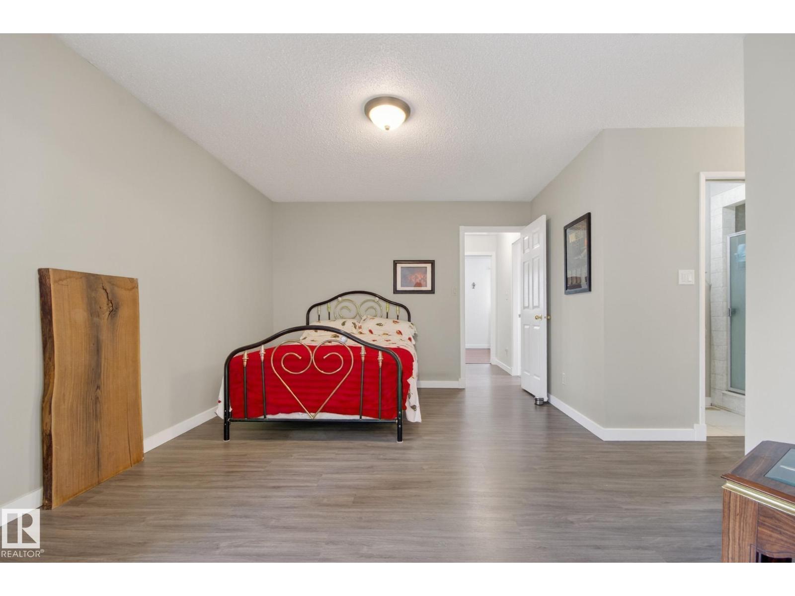 101 HILLSIDE PL - 31