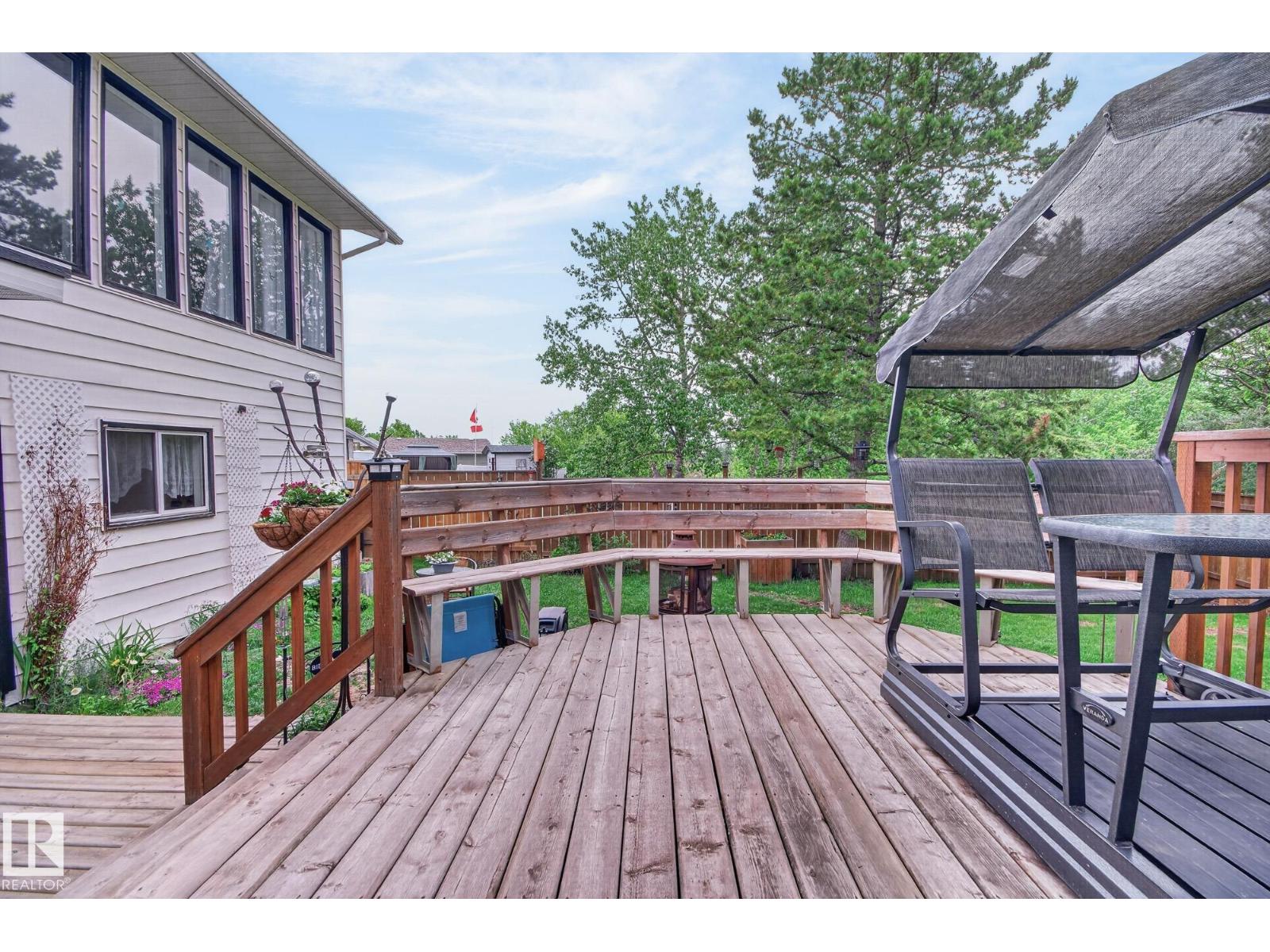 101 HILLSIDE PL - 43