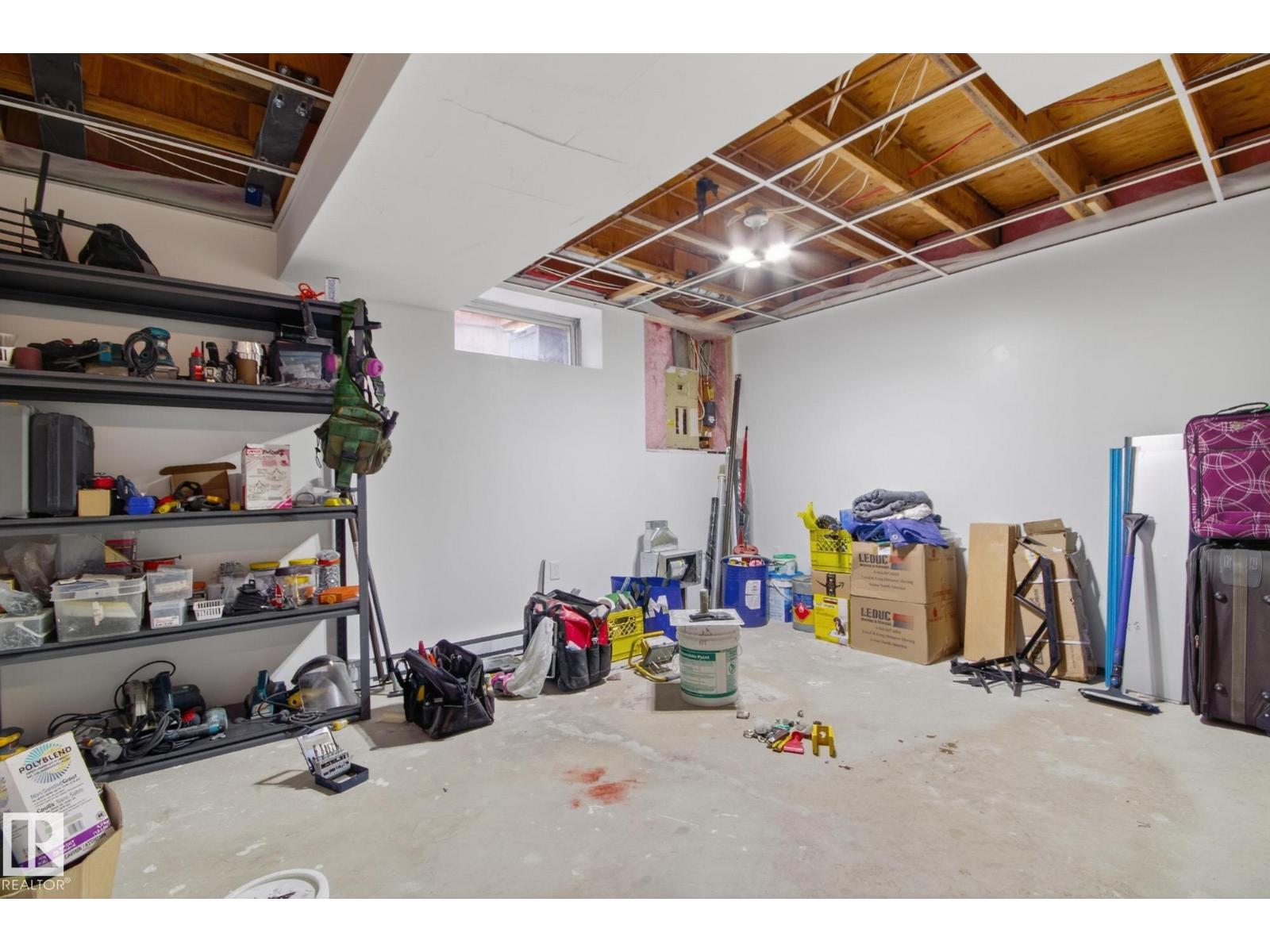 101 HILLSIDE PL - 37