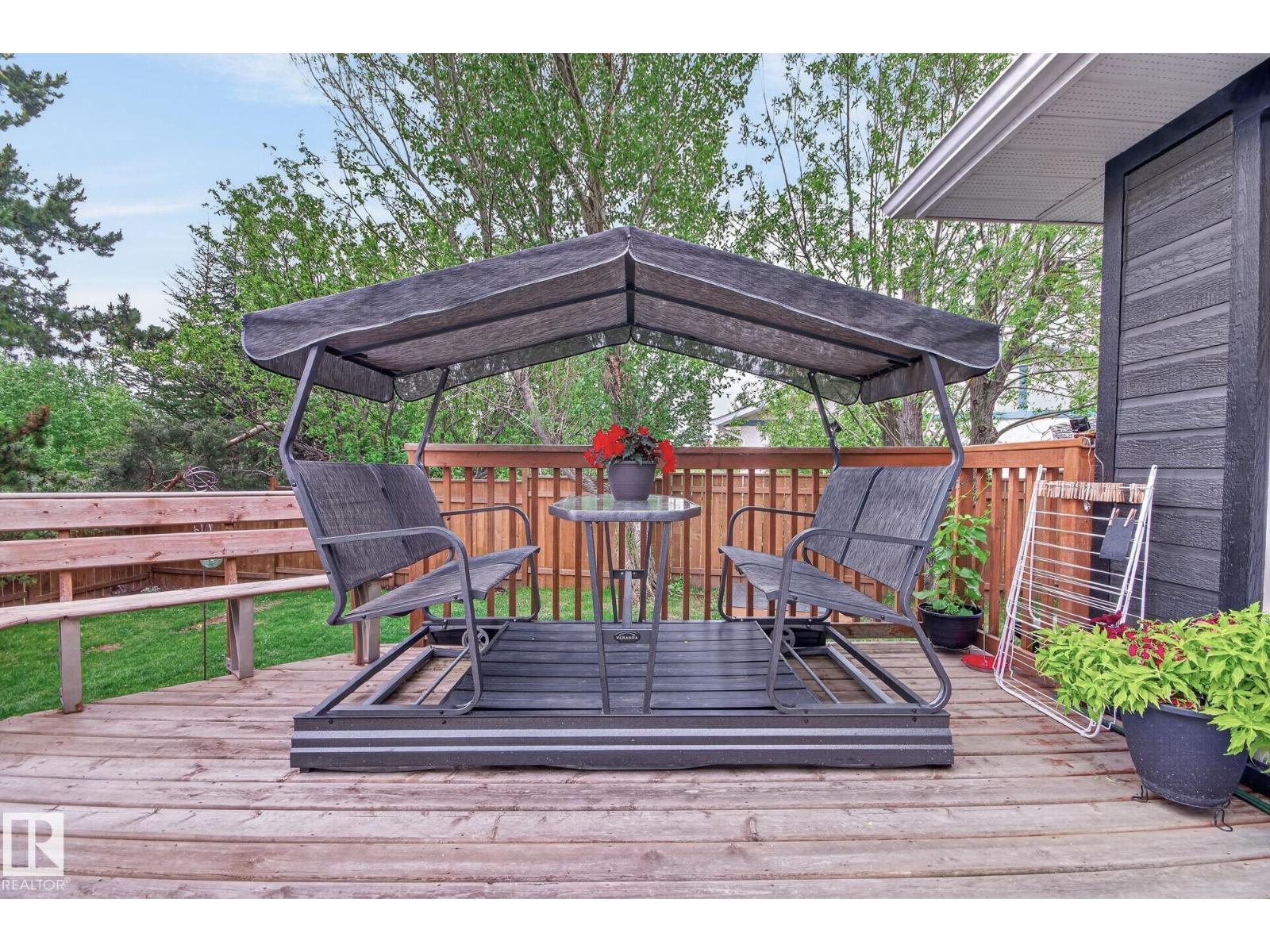 101 HILLSIDE PL - 44