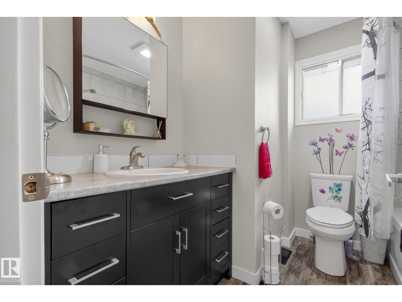 101 HILLSIDE PL - 33