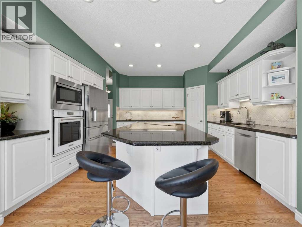 2171 Douglasbank Crescent SE — photo 9