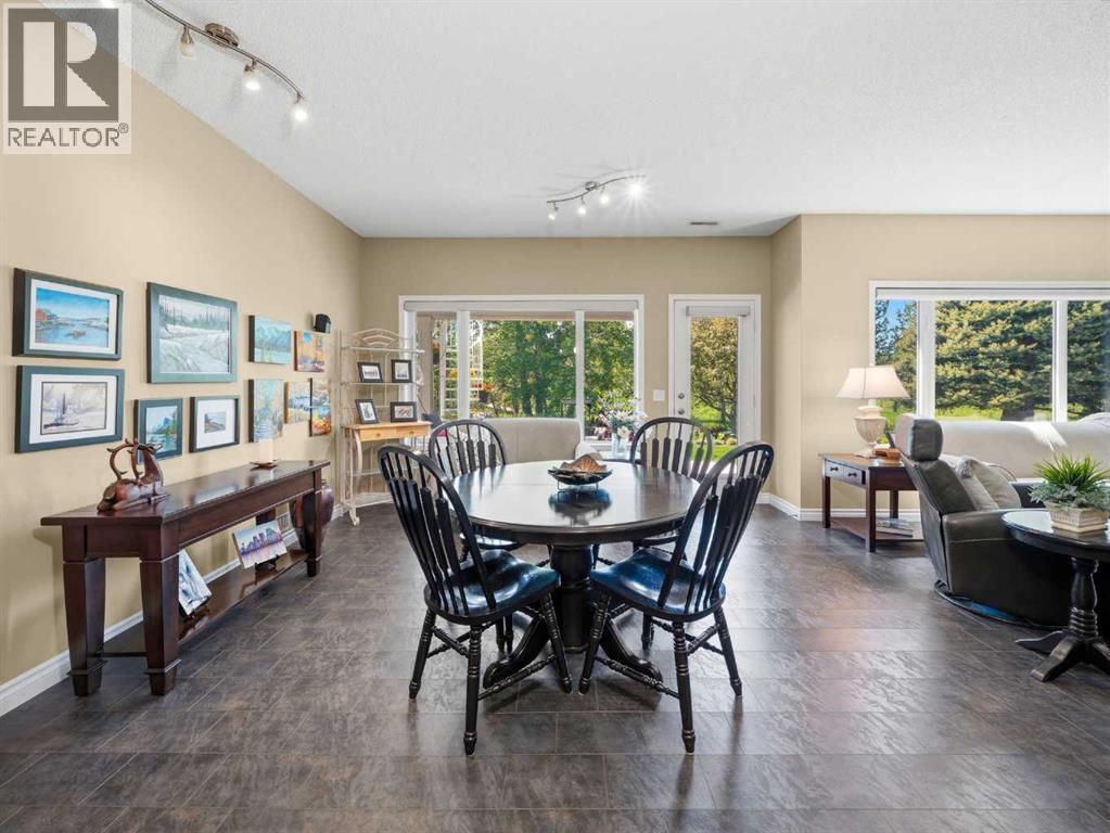 2171 Douglasbank Crescent SE — photo 26