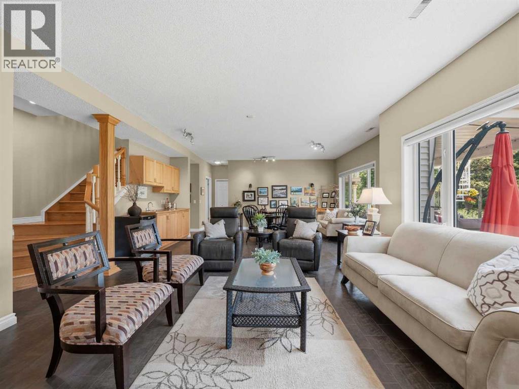 2171 Douglasbank Crescent SE — photo 25