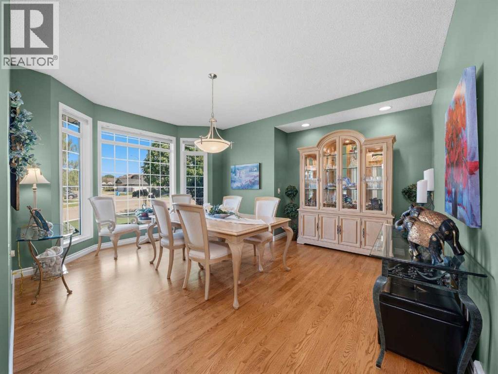 2171 Douglasbank Crescent SE — photo 14