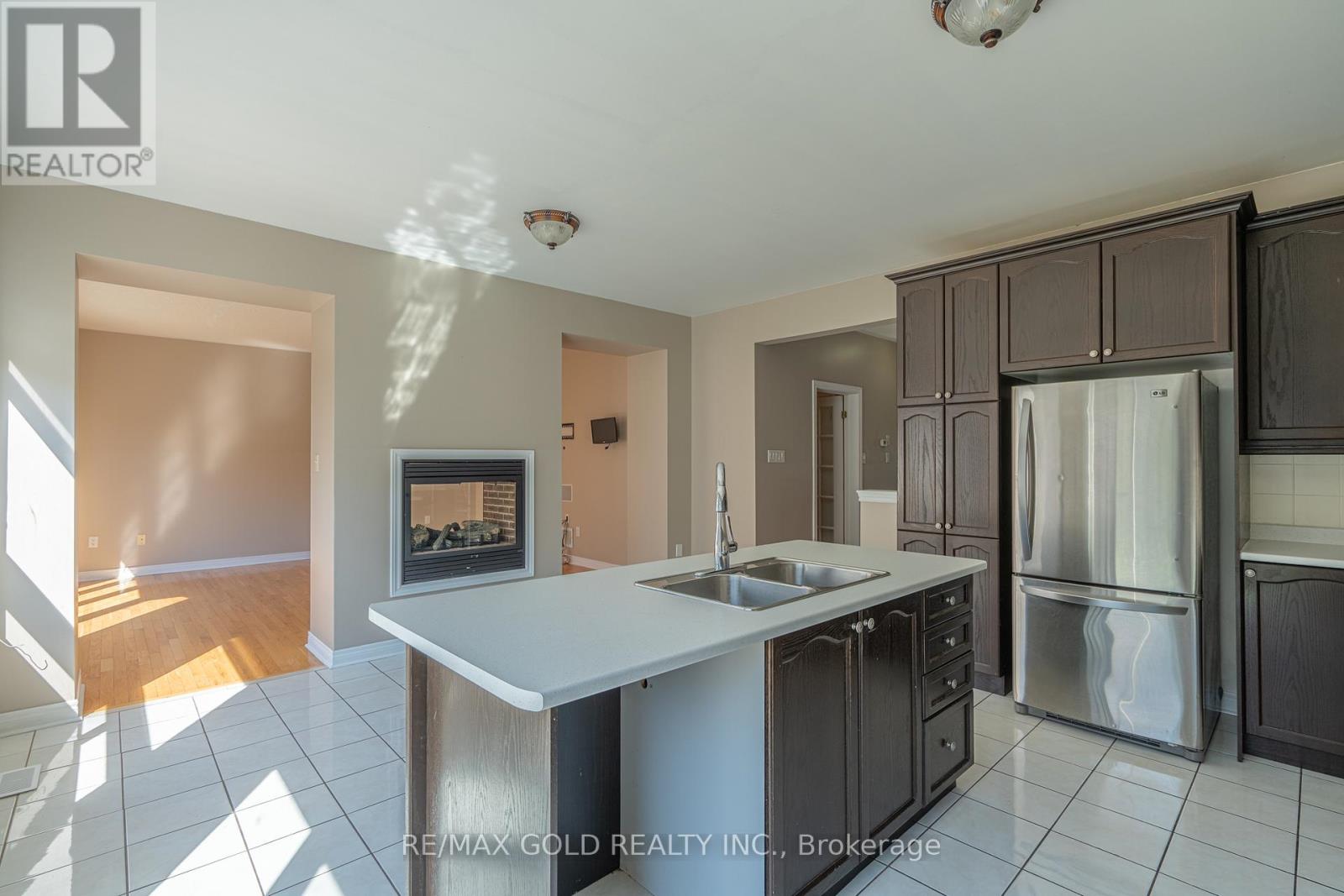 428 FATHER TOBIN ROAD - 12