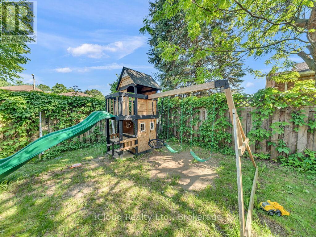 41 MOUNT PLEASANT DRIVE - 43