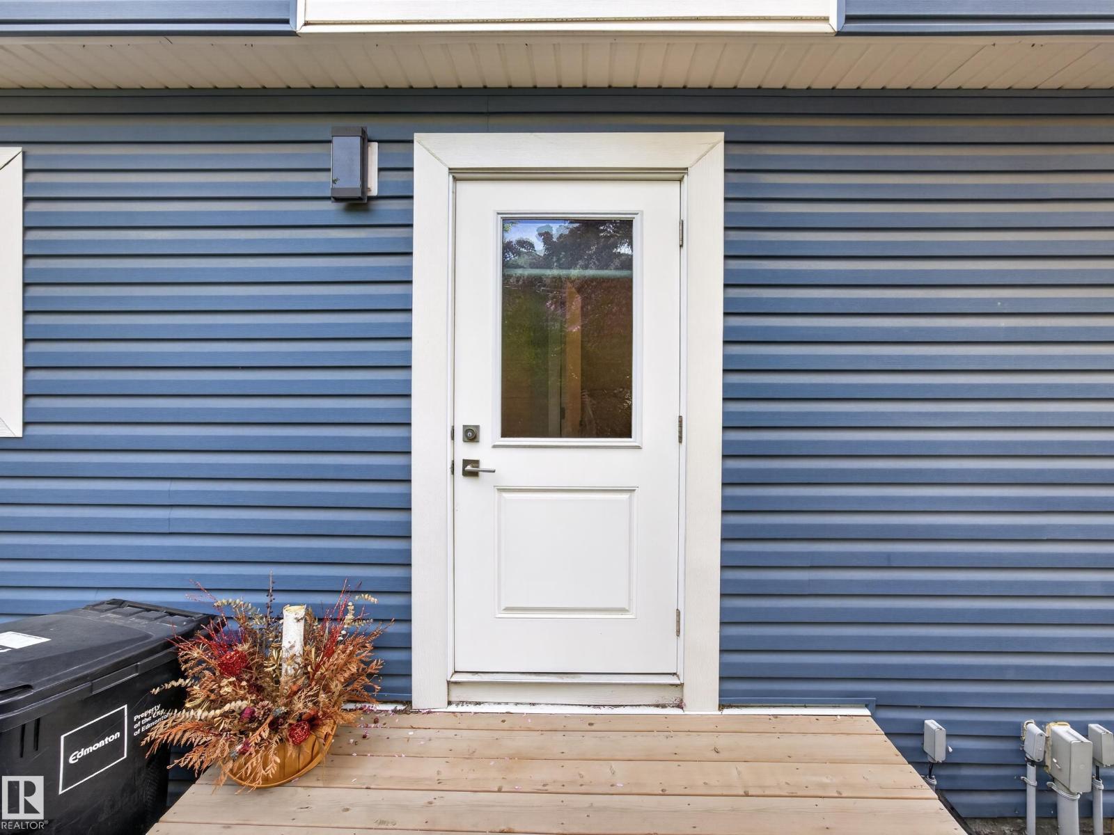 12604 116 AV NW - 25