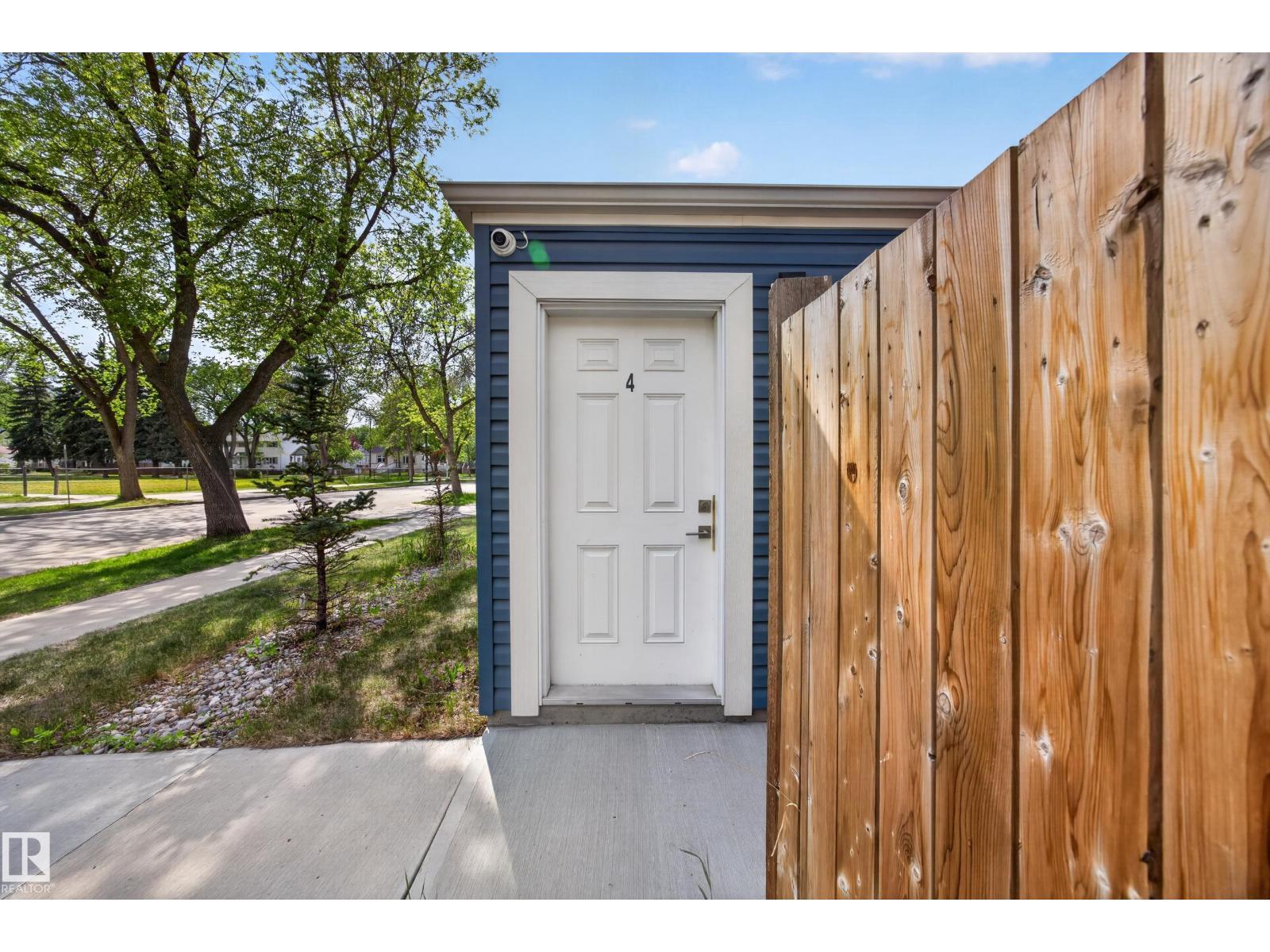 12604 116 AV NW - 33