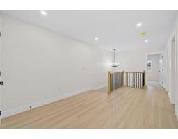 32522 Higginbottom Court, Mission, BC V2V2T7 Photo 11